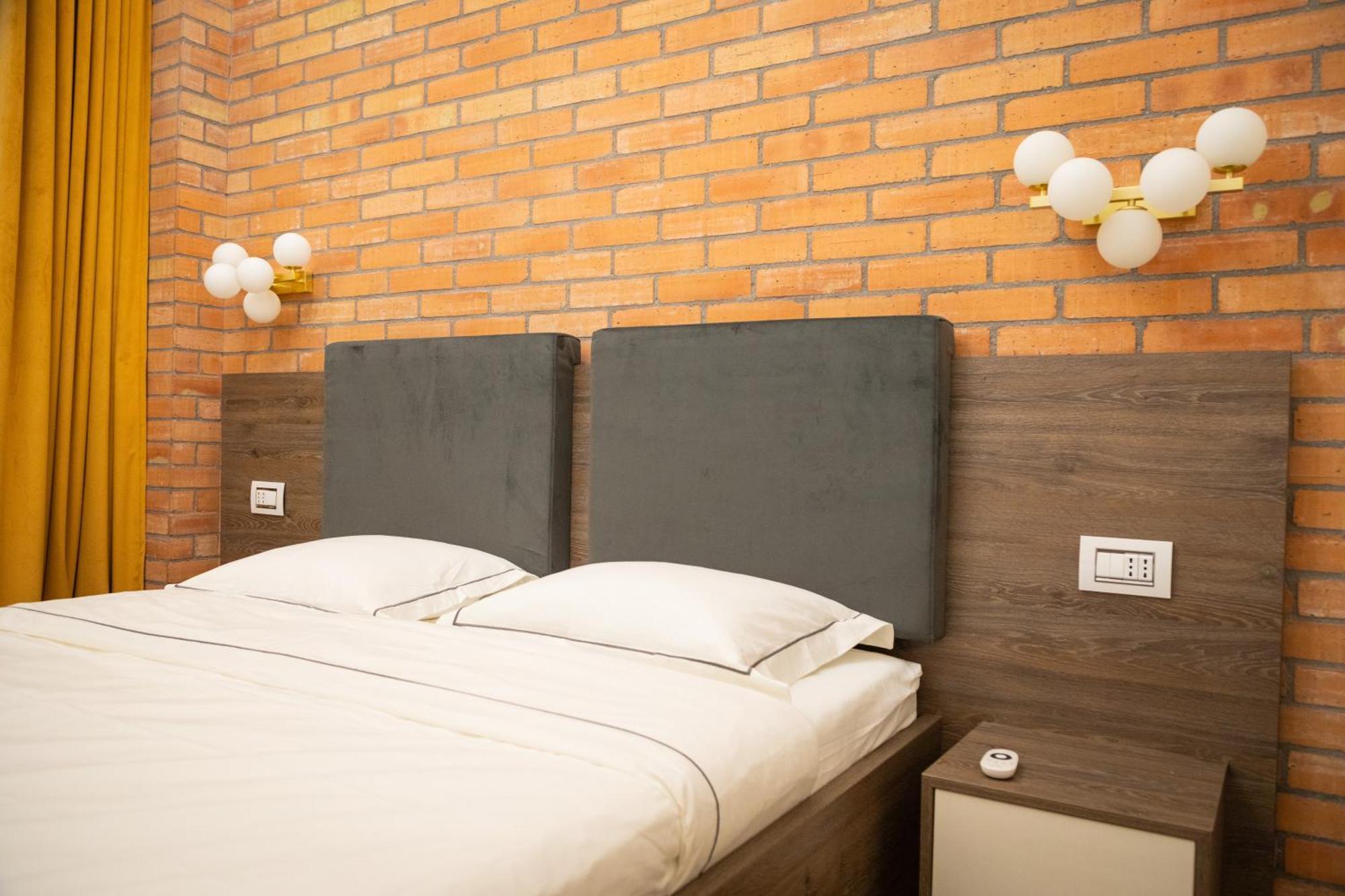 Poshspot Apartments Cluj-Napoca Buitenkant foto