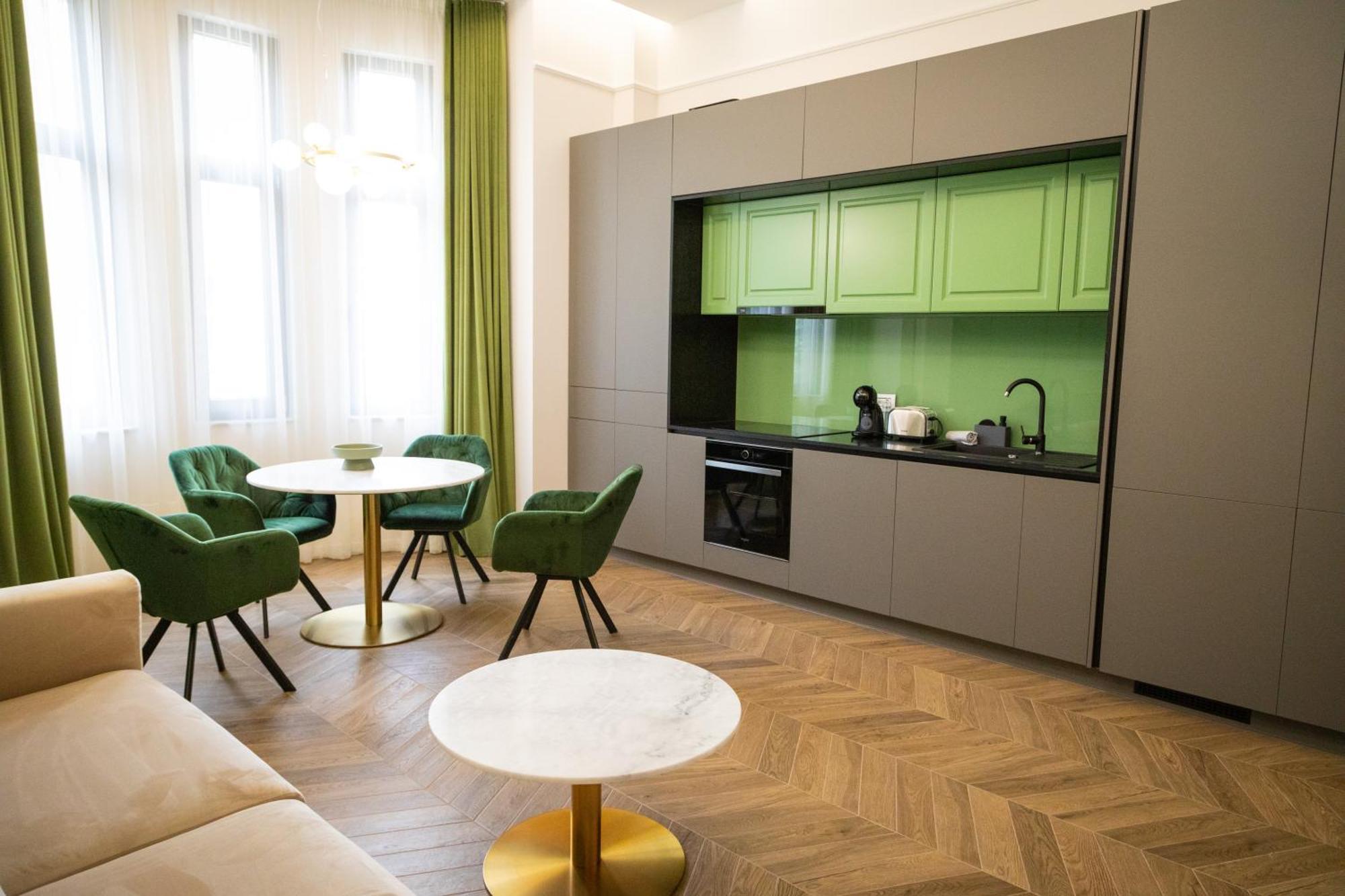 Poshspot Apartments Cluj-Napoca Buitenkant foto